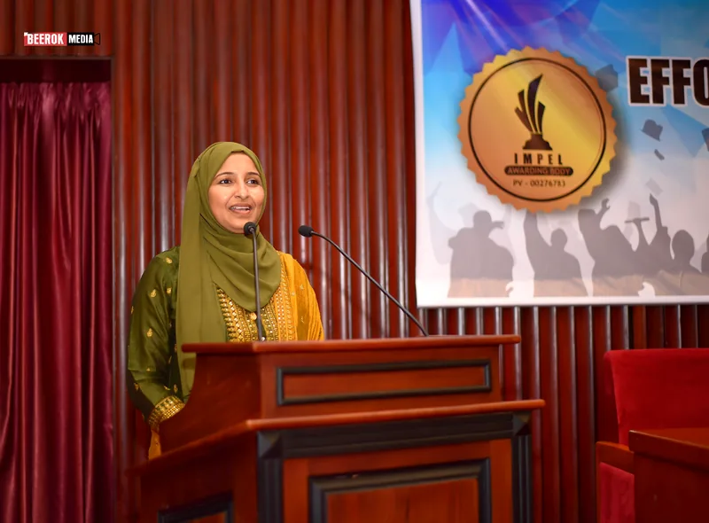 Dr. Shamila Dawood addressing the ceremony